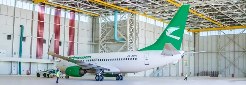 Turkmenistan Airlines Boeing 737-700